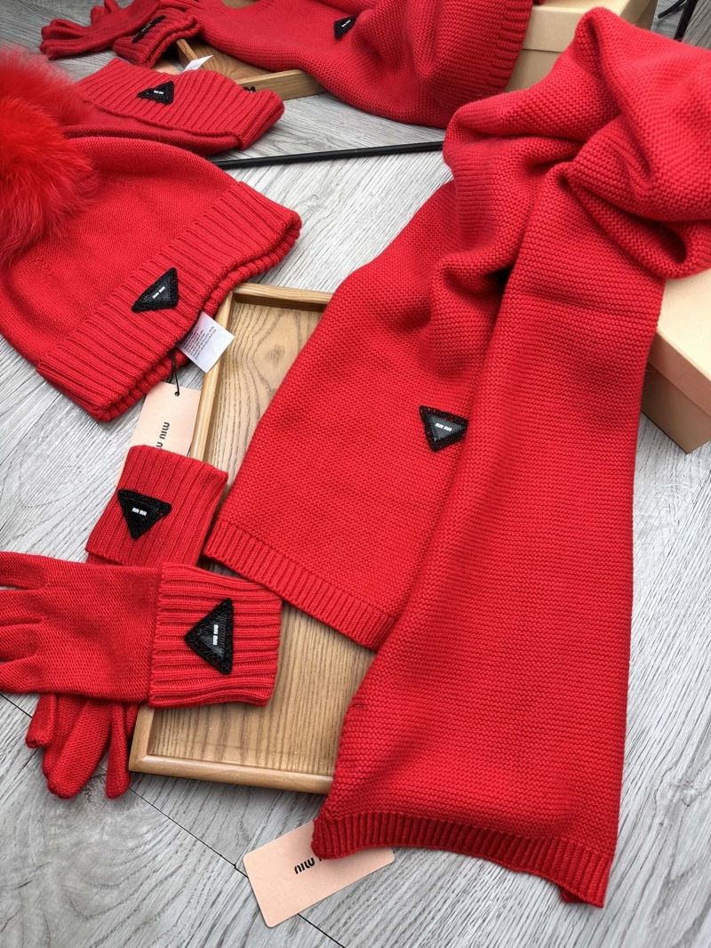 Miu Miu Caps Scarfs